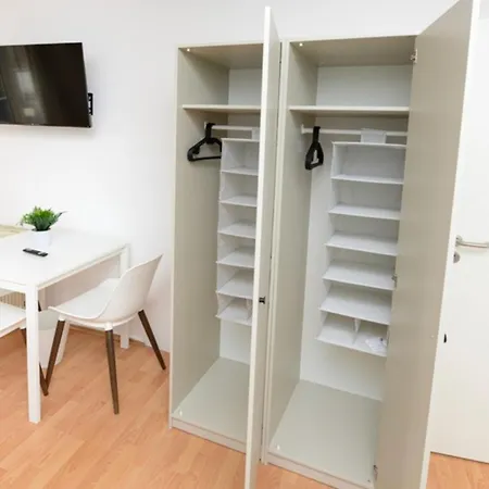 Bege Worknest Comfort * Solingen