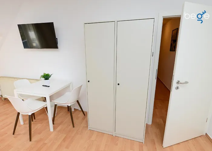 Bege Worknest Comfort